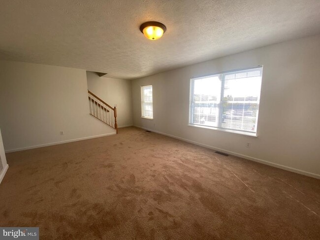 Building Photo - 127 Lighthouse Ln