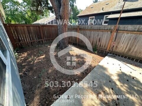 Building Photo - 7310 SE 62nd Ave