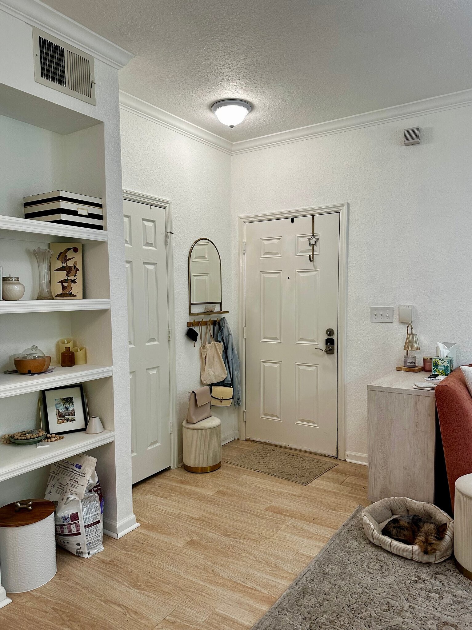 Building Photo - 8539 Gate Pkwy W