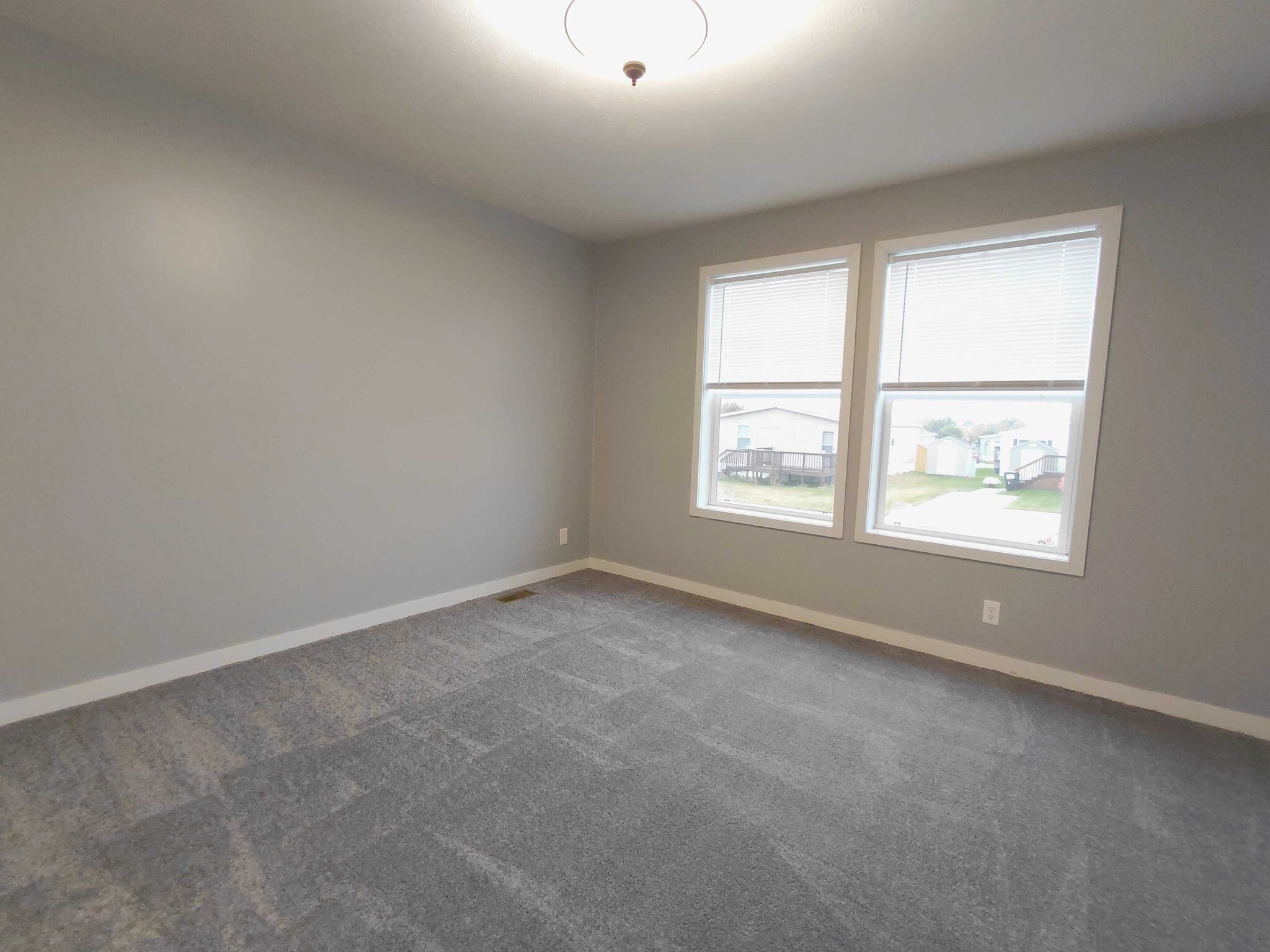 Building Photo - 2215 Peregrine Ave NW