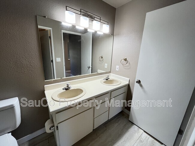 Building Photo - 20635 NW Lapine Way