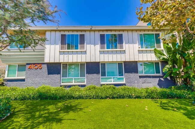 Building Photo - 4111 Somerset Dr