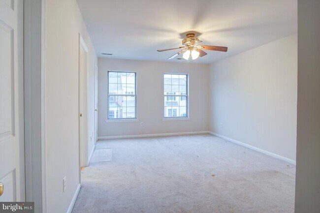 Building Photo - 6912 Kerrywood Cir