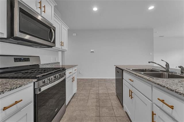 Building Photo - 708 Basteen Ln