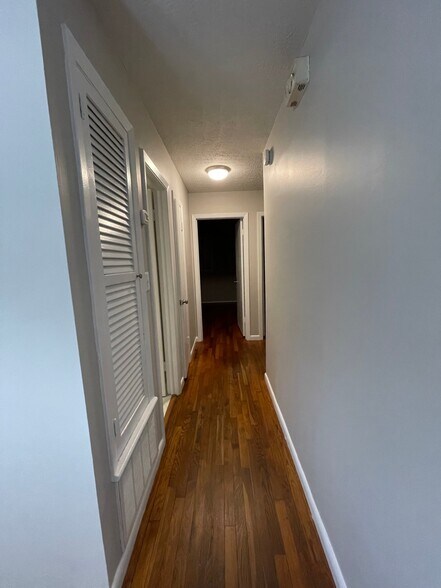 Building Photo - 3635 Belair Rd