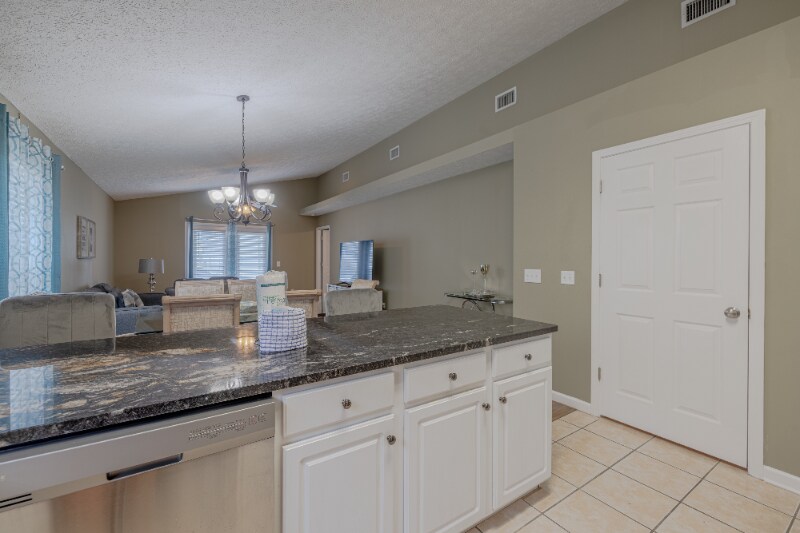 Building Photo - 11718 Seashore Ln
