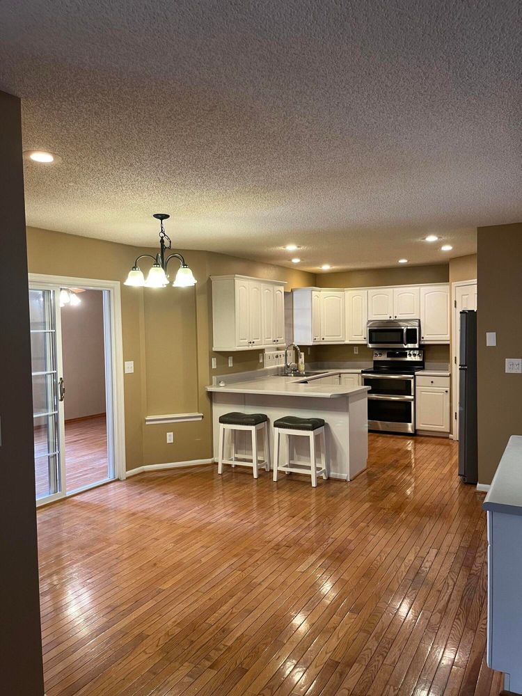 Building Photo - 168 Mountain Brook Dr