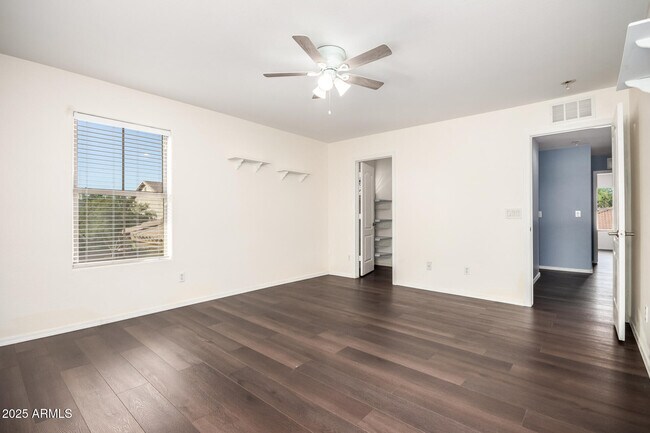 Building Photo - 7842 W Andrea Dr