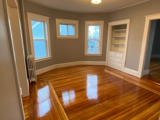 Building Photo - 78 Fuller St