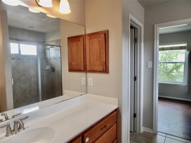 Building Photo - 1110 Willowbrook Dr