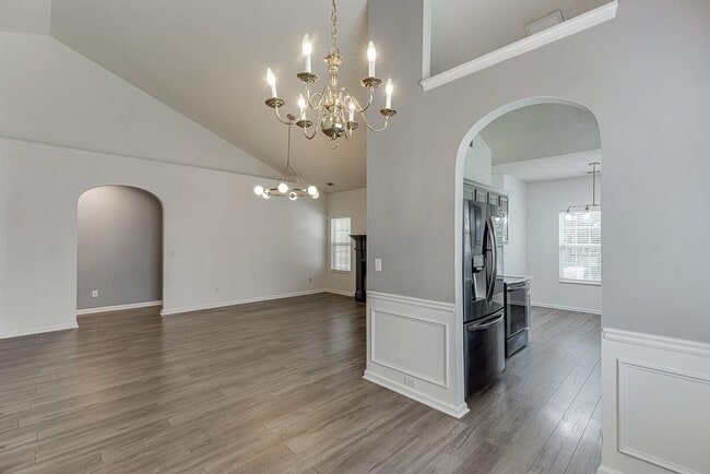 Building Photo - 2464 Laurelfield Dr