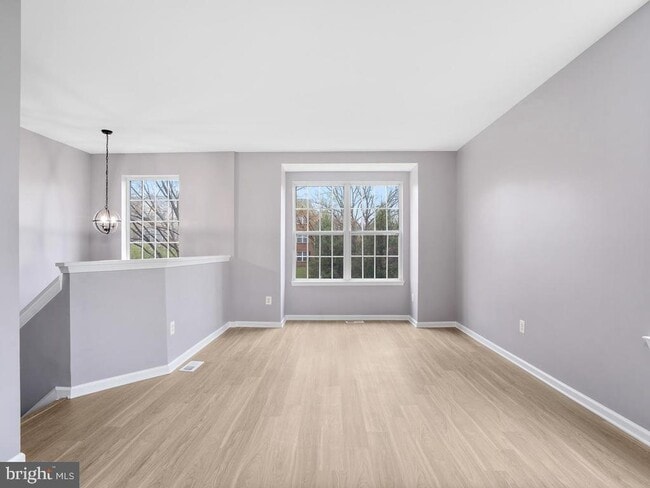Building Photo - 14151 Gabrielle Way