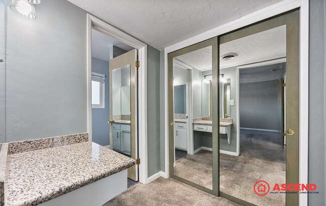 Building Photo - Beautiful 3 Bed, 2 Bath Home with Pool, Solar & Cozy Fireplace