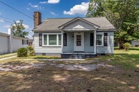 Building Photo - Spacious & Charming Home in Goldsboro - Excellent Wayne Memorial Drive Location!