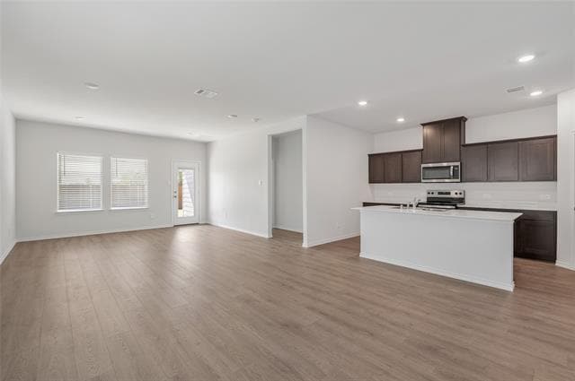 Building Photo - 3418 Marie Dr