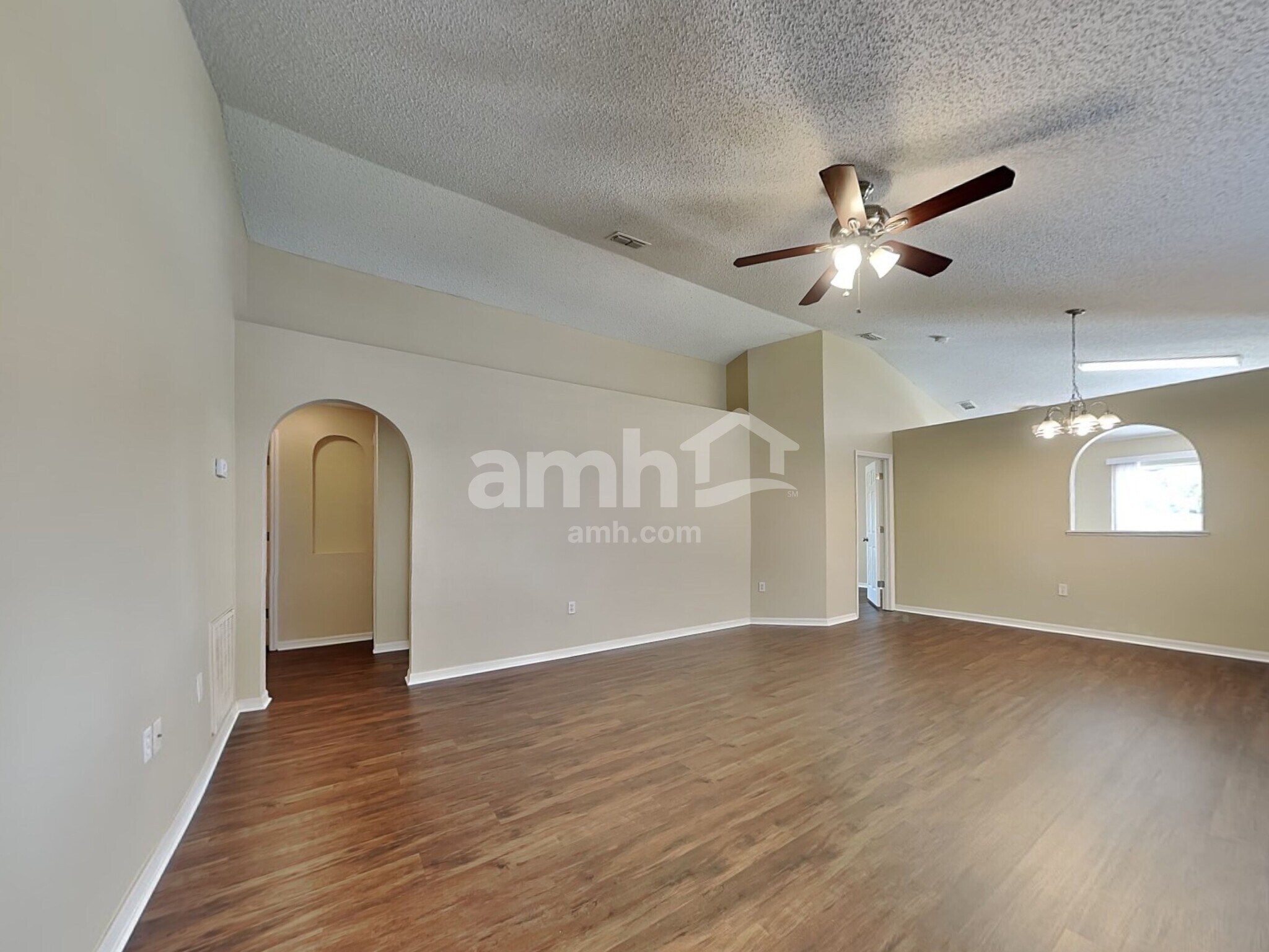 Building Photo - 11527 Ivy Flower Loop