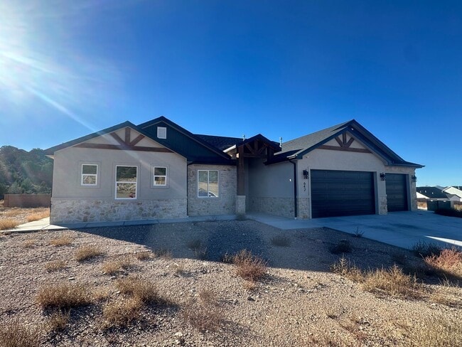 Primary Photo - Beautiful New 4 Bedroom Home in Cedar City!