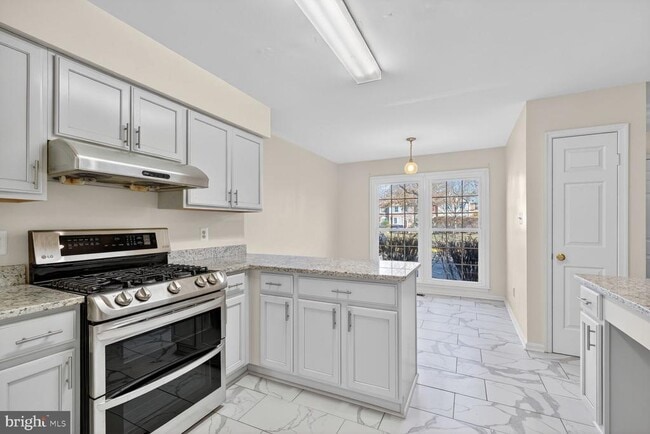 Building Photo - 8060 Morning Meadow Ct