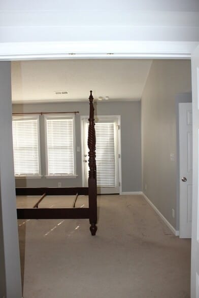 Building Photo - 4310 Kirkstone Dr