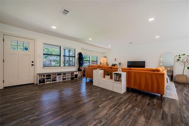 Building Photo - 3704 Strayhorn Dr
