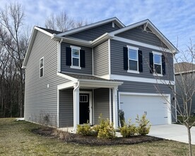 Building Photo - 633 Currant Cir