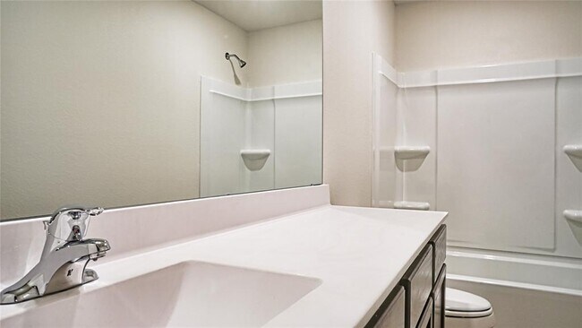 Building Photo - 7922 Vacek Meadows Loop