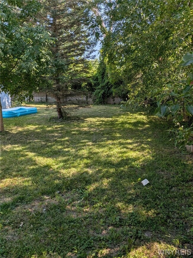 Building Photo - 253 Glenhaven Dr
