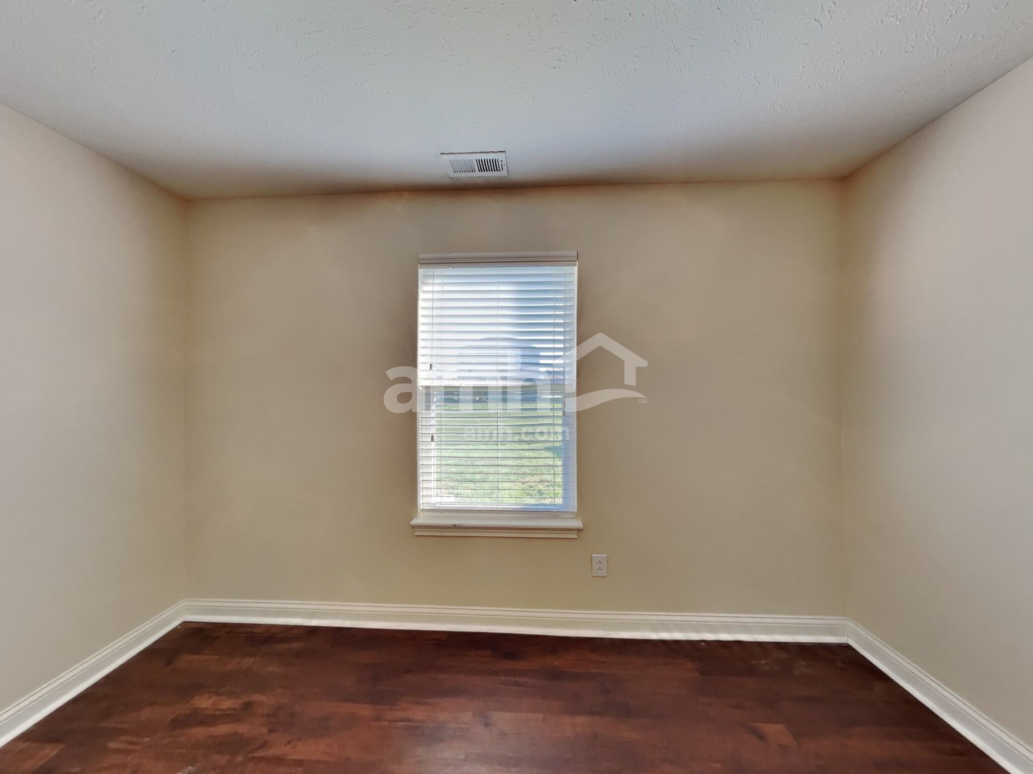 Building Photo - 681 Bridgebend Run