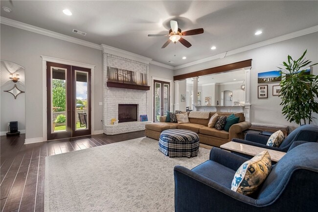 Building Photo - 4502 NE Birchgrove Pl