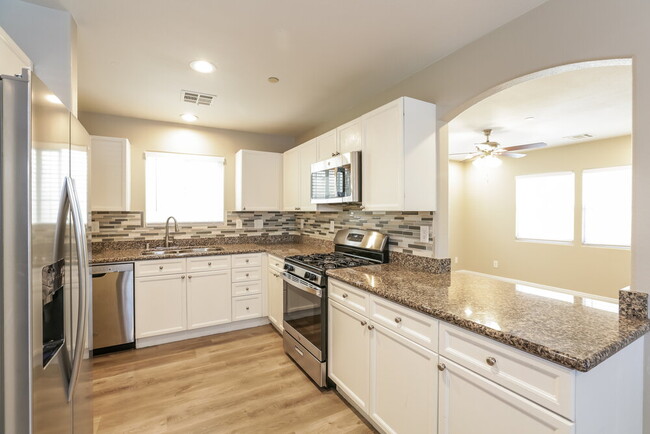 Building Photo - 7706 Unicorn Tapestry Ct