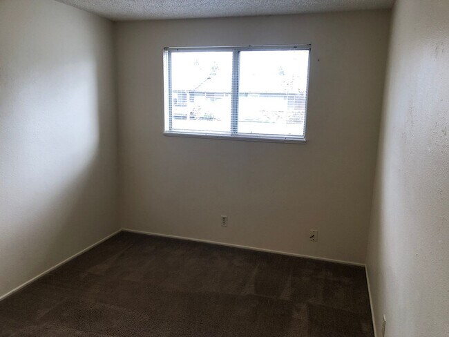 Building Photo - purvis02