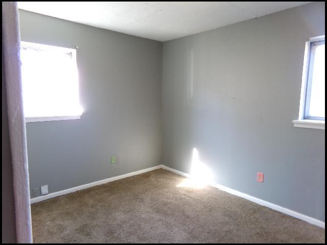 Building Photo - 1504 E 38th St