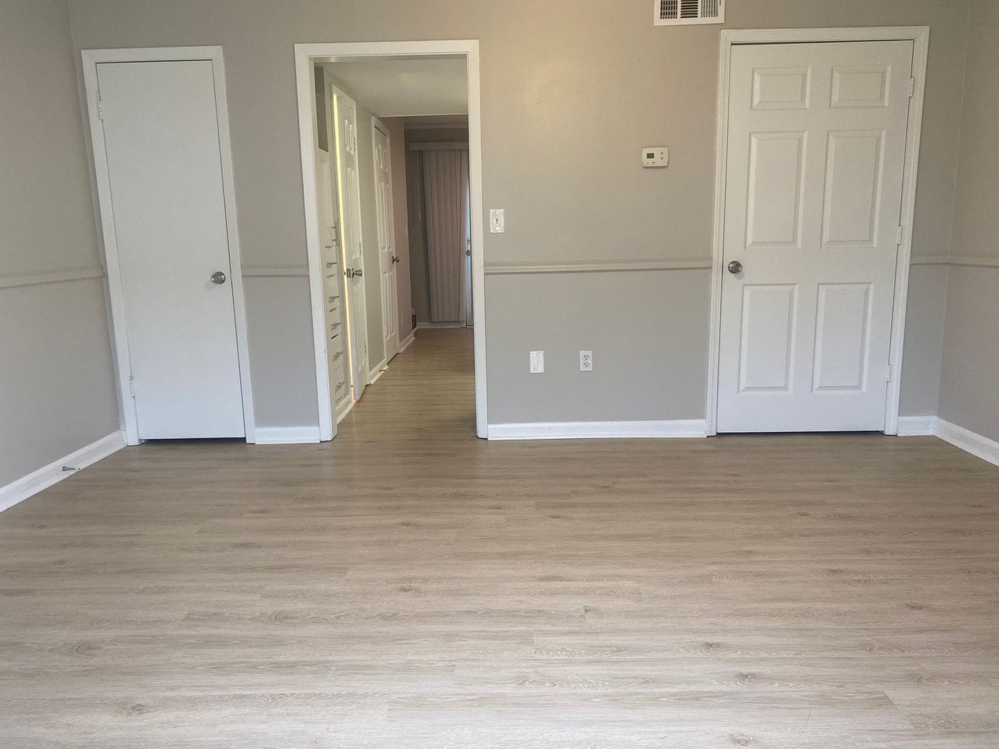 Interior Photo - Colony House Apartments