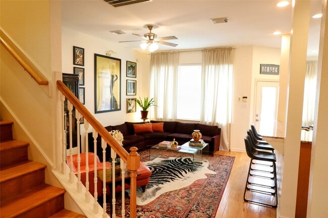 Building Photo - 17719 Brair Arbor