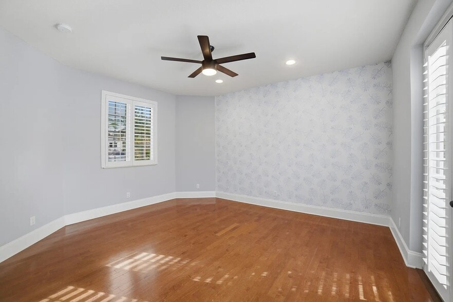 Building Photo - 17550 Circle Pond Ct