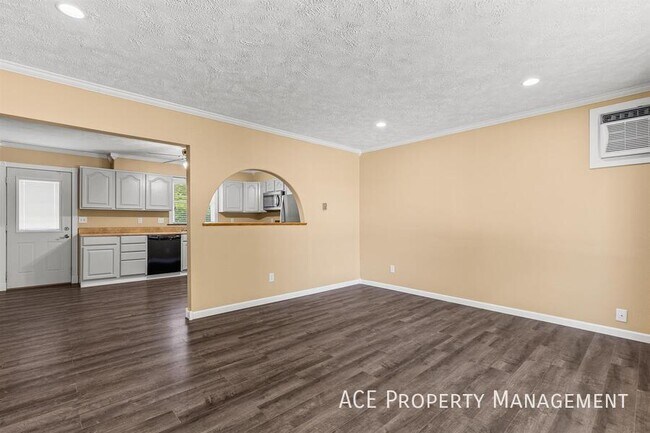 Building Photo - 4430 Steeler Ln