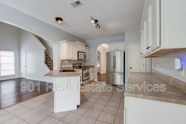 Building Photo - 7827 Anna Calla Way