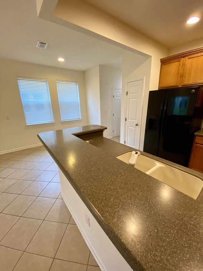 Building Photo - 12988 Spring Rain Rd