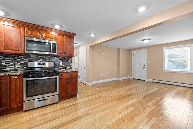 Building Photo - 316 Vane St
