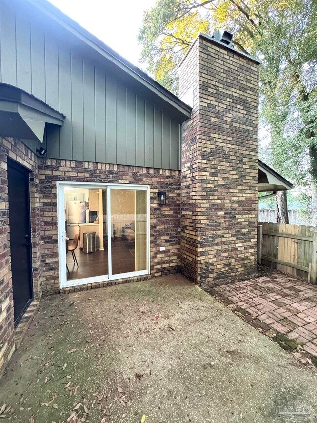 Building Photo - 1440 N 61st Ave