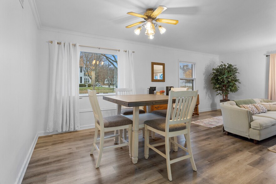 Building Photo - 729 Eliza St