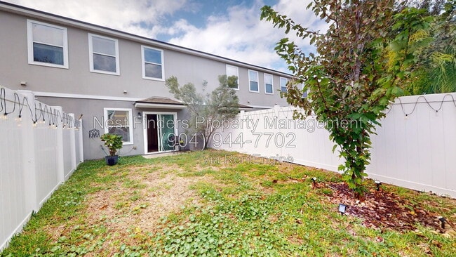Building Photo - 72 Whitland Wy