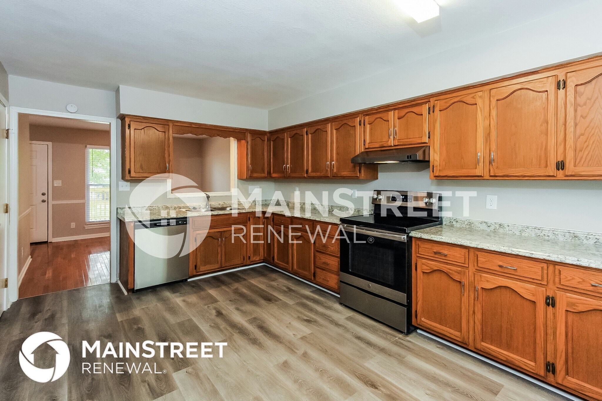 Building Photo - 8425 N Chatham Ave