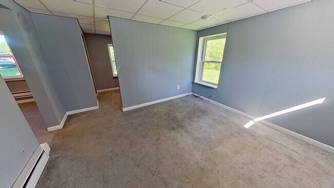 Building Photo - Single Family Home