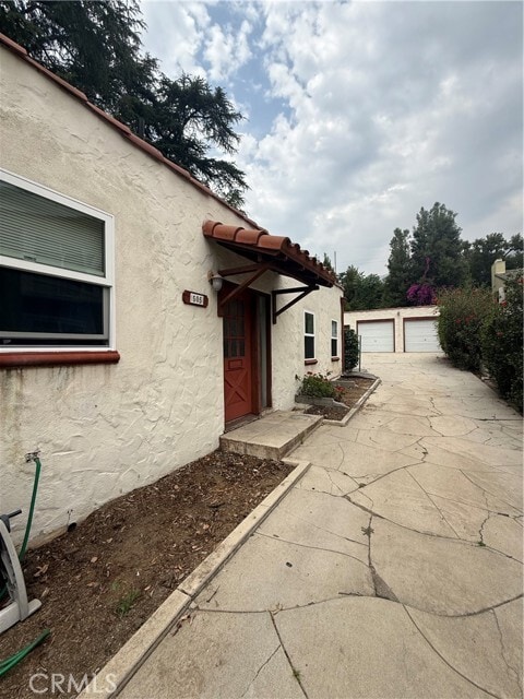 Building Photo - 505 W Sierra Madre Blvd