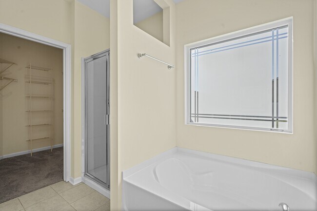 Building Photo - 230 Timberline Oak Dr