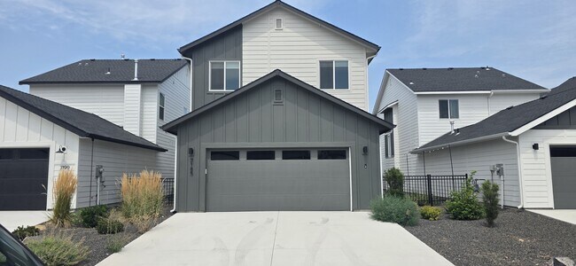 Building Photo - 7185 W Sugarwood St