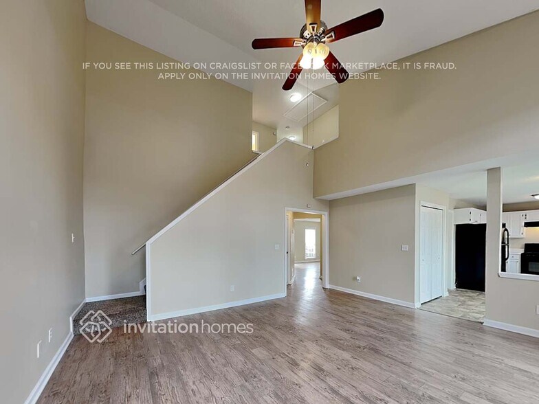 Building Photo - 630 Rosedown Way