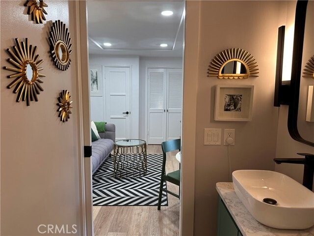 Building Photo - 736 Griffith Pl