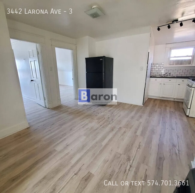 Building Photo - 3442 Larona Ave